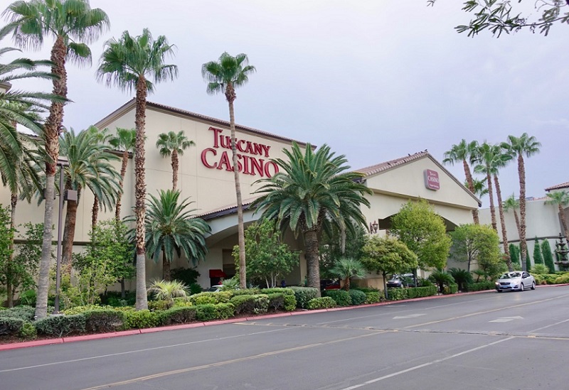 拉斯维加斯托斯卡纳套房酒店
