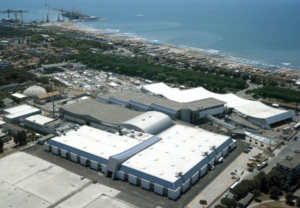 卡拉拉会展中心